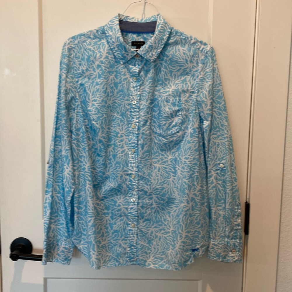 Talbots Ladies Long Sleeve Blouse. Light Blue and White Design.